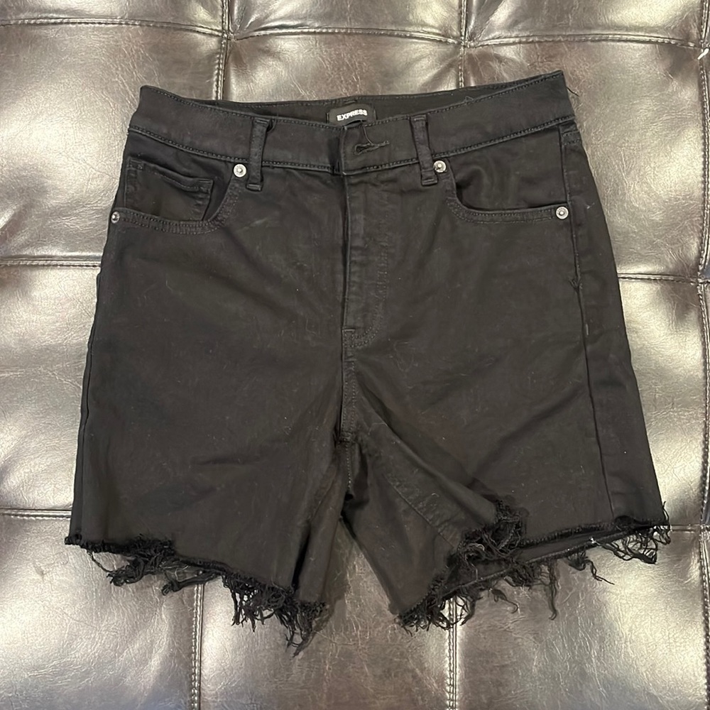 black bermuda shorts